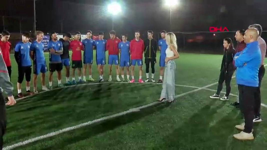 Futbol oynarken güzellik kraliçesi seçildi, şimdi de kulüp başkanı oldu! Hem oynuyor, hem yönetiyor 19